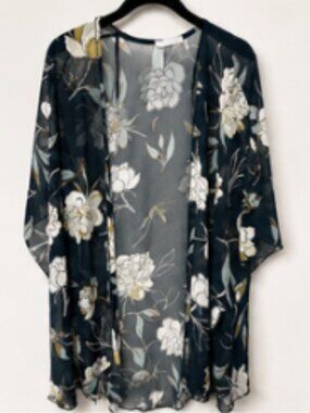 Emory Park Flowing Floral Kimono